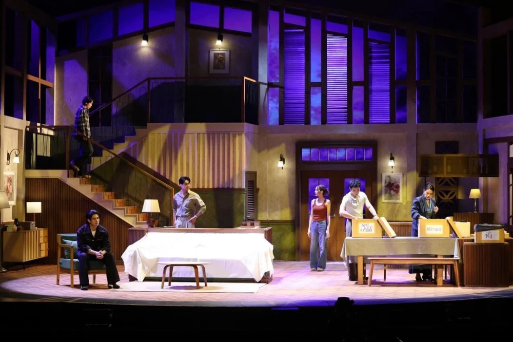 Once Again has officially opens its curtain