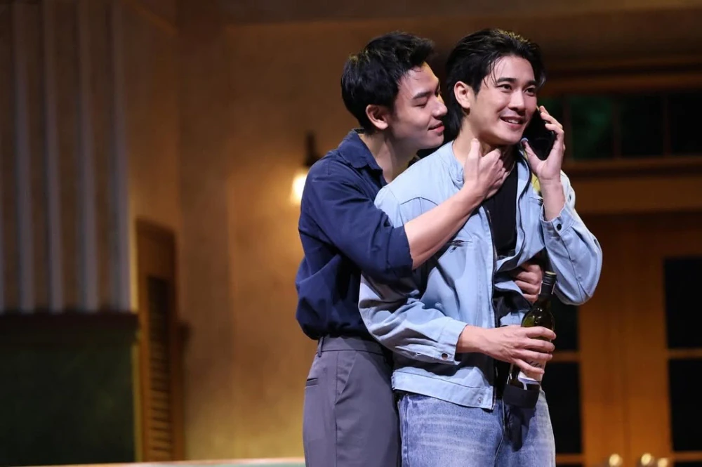 Once Again has officially opens its curtain