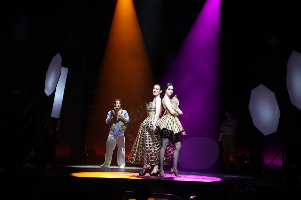 “Drama Queens The Musical” Ignites the Stage with Fierce Drama! Pat and Amanda Lead a Stellar Cast Delivering Absolute Showstopping Performances!