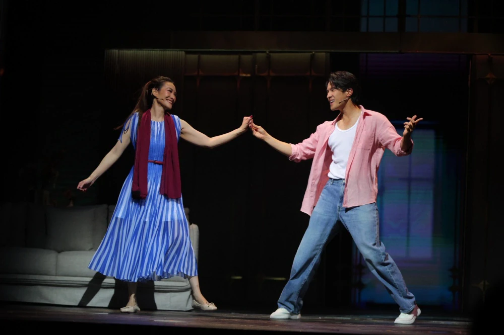 “Drama Queens The Musical” Ignites the Stage with Fierce Drama! Pat and Amanda Lead a Stellar Cast Delivering Absolute Showstopping Performances!